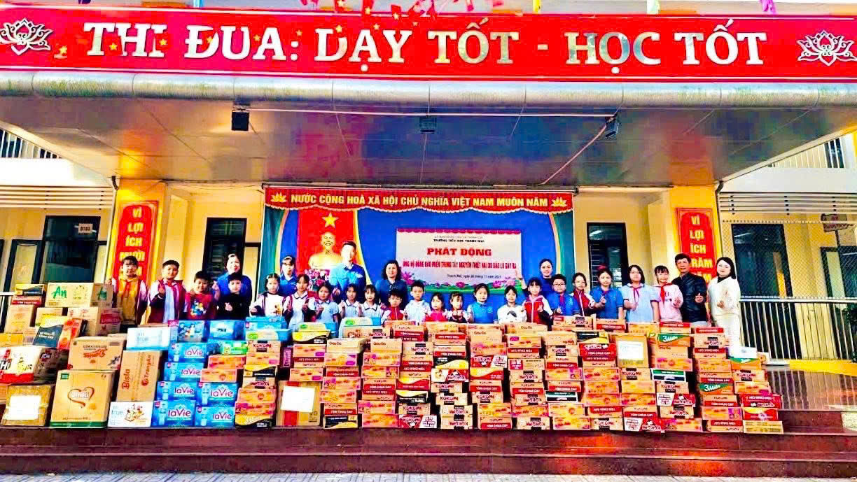 TH THANH MAI ỦNG HỘ MIỀN TRUNG TÂY NGUYÊN